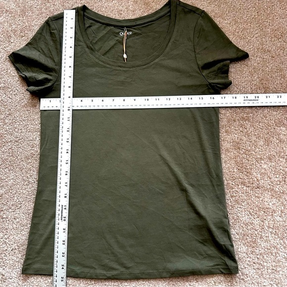 Quince Cotton/Modal Scoop Neck Green Short Sleeve Tee - Picture 4 of 9